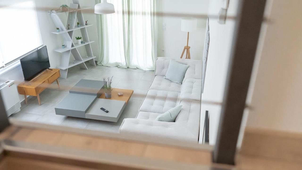 Chalkís A Brand New, Beautifully Decorated Maisonette. מראה חיצוני תמונה